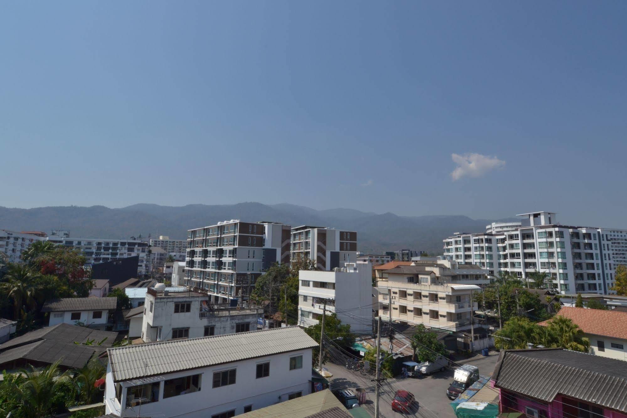 Isleep Guesthouse Chiang Mai Eksteriør bilde